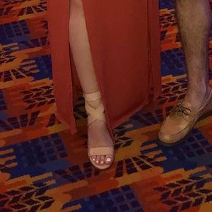 Liliana strappy heals